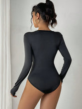 Women Elegant Fitted Long Sleeve Floral Decor Bodysuit For Spring & Fall